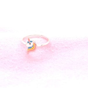 Barn ring enhörning