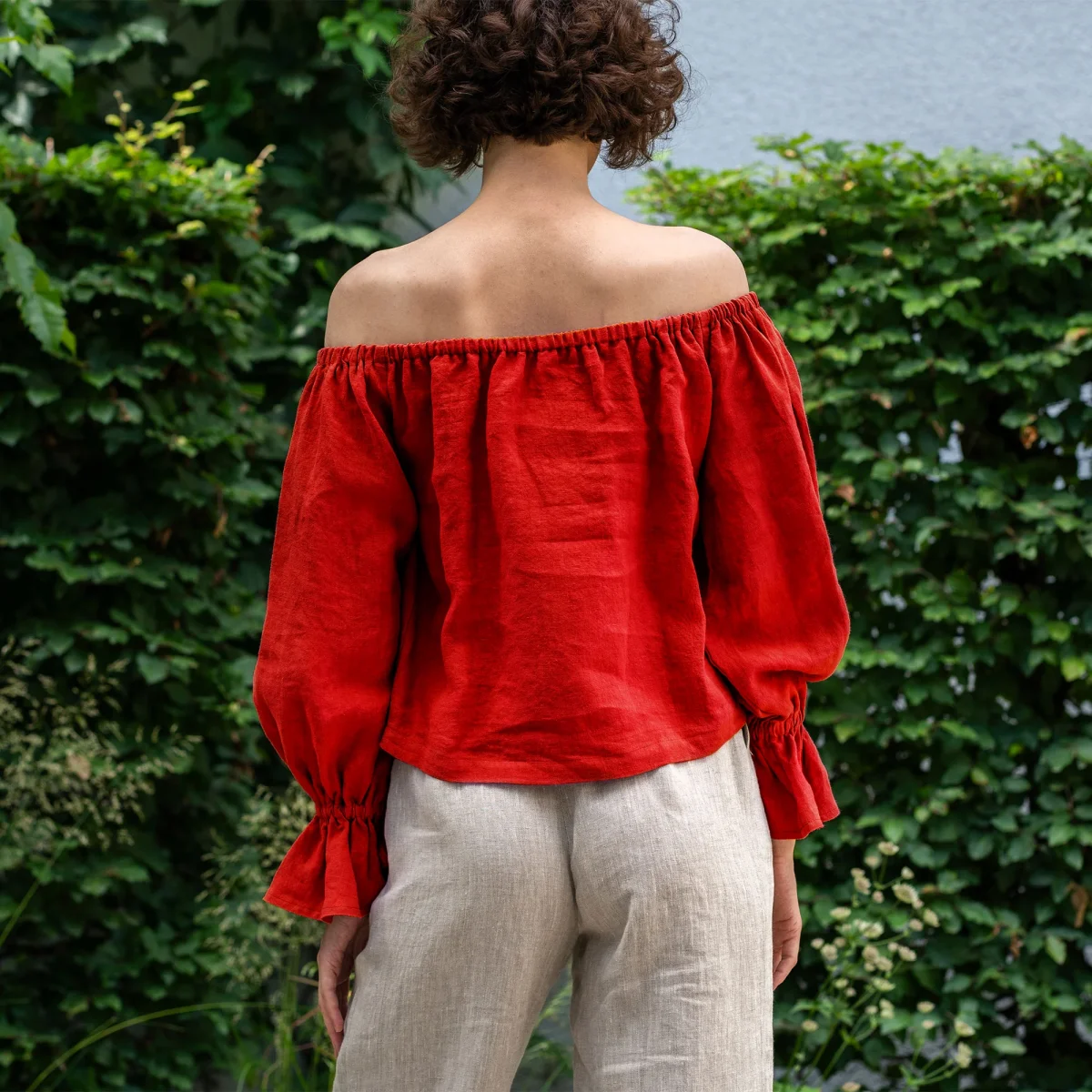 Off shoulder-blus med volanger Jessica - Bild 3